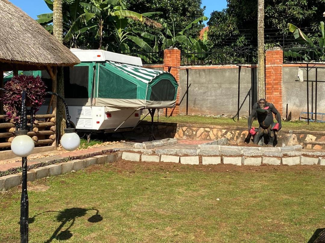 Lake Victoria Country Home Ентебе Екстериор снимка