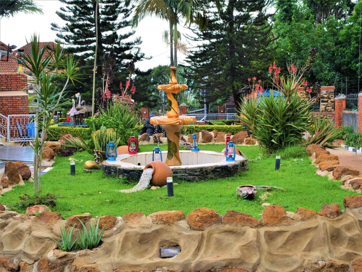 Lake Victoria Country Home Ентебе Екстериор снимка