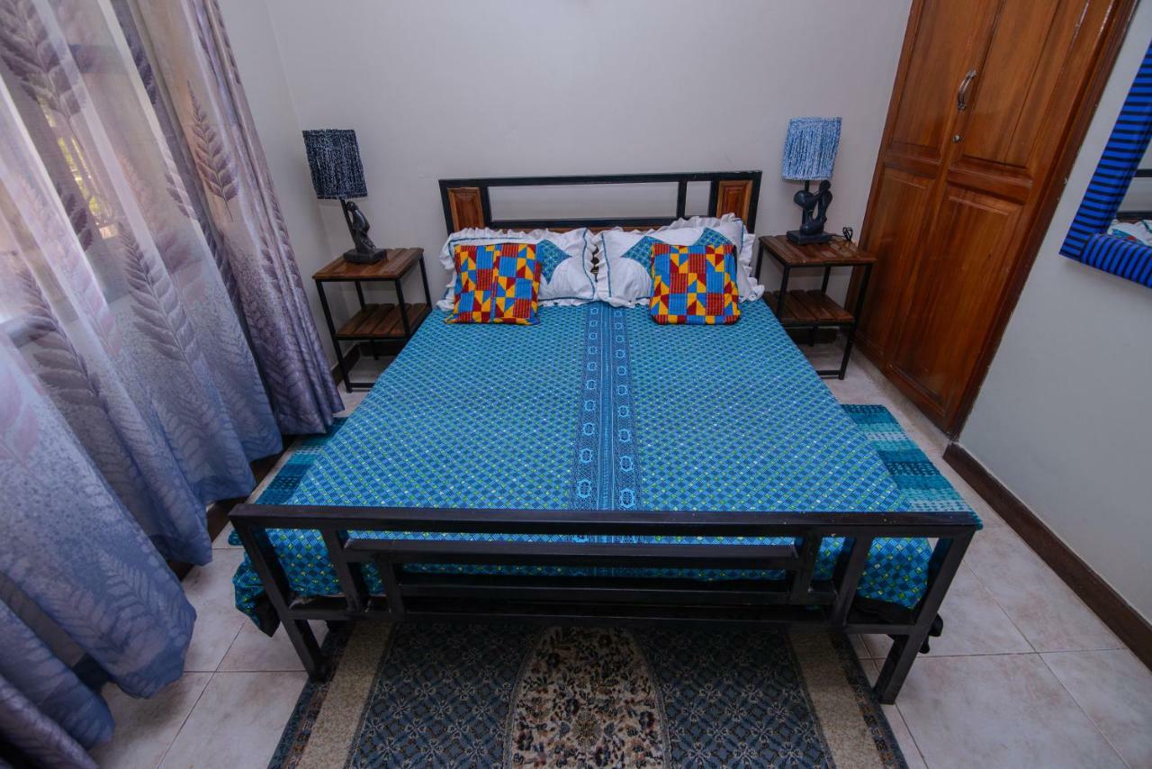 Lake Victoria Country Home Ентебе Екстериор снимка